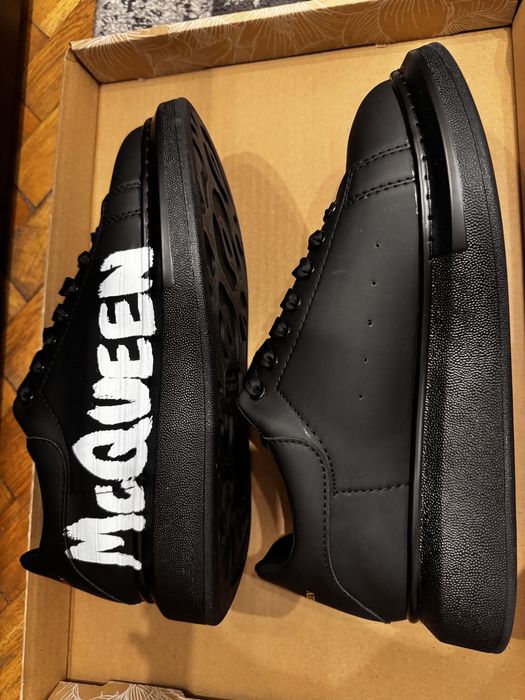Adidasi Alexander McQueen