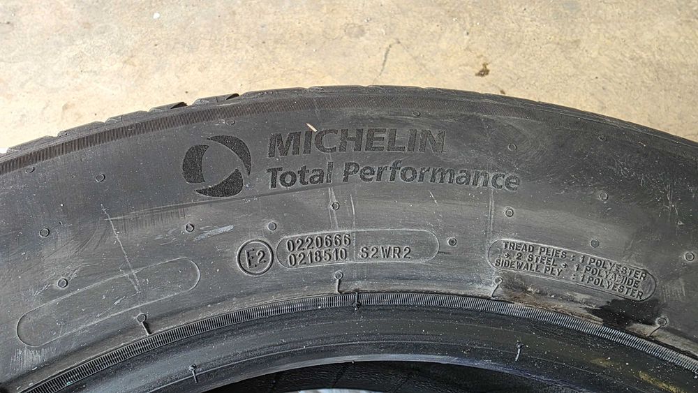 Летни Гуми Michelin e-Primacy XL 235/55R18 104T MO