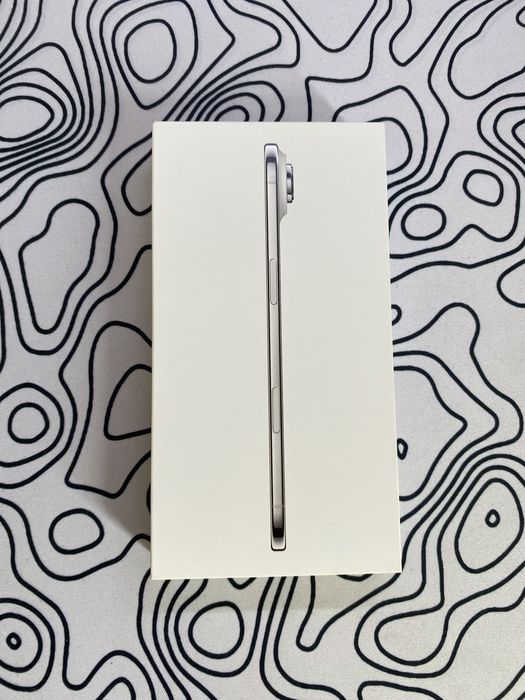 iPhone Air, 256ГБ, белый
