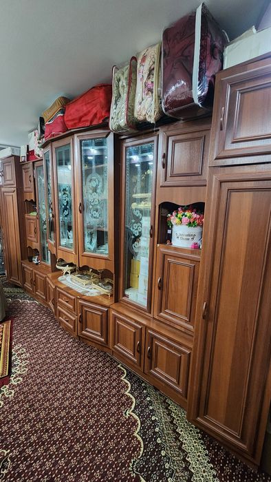Стенка сотилади арзон нархда