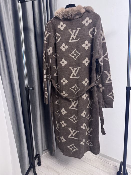 Cardigan cu blana naturala Louis Vuitton