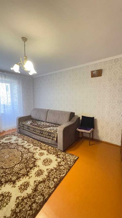 продам 2-х комнатную квартиру (2гор. больница)