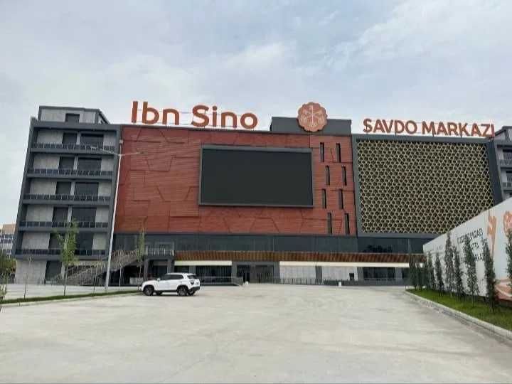 Сдается в аренду магаз. в ТЦ Строй март/ Ibn Sino SM ijaraga beriladi