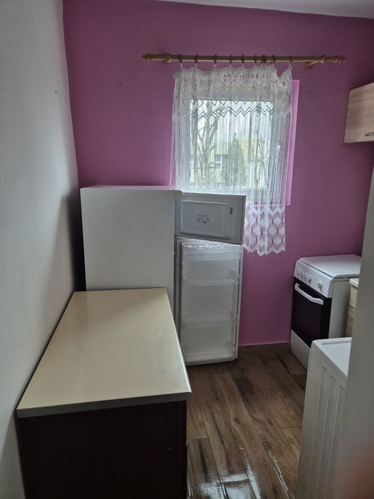 Închiriez ap.1 cameră zonă centrală