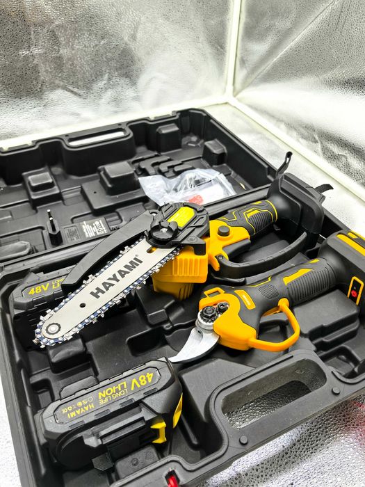 Set mini fierastrau lanț si foarfeca electrica Hayami 499 lei