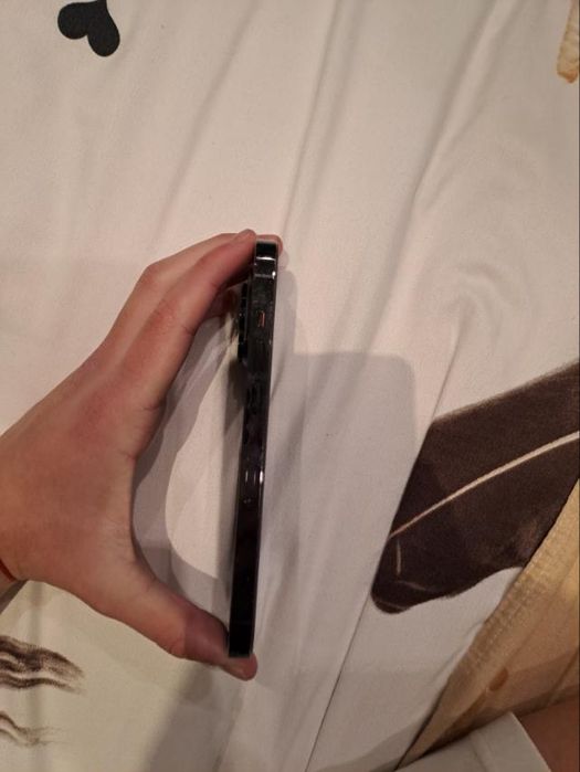 Телефон iphone 14 pro