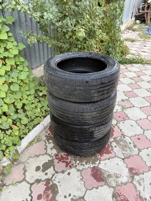 Продам б/у шины Turanza