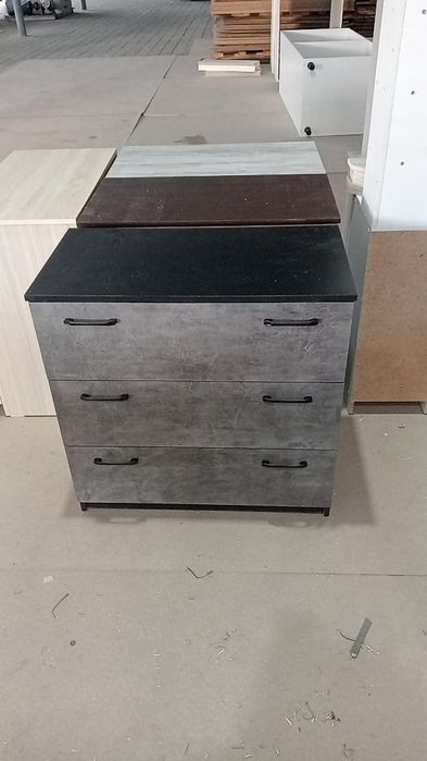 Продам новый комод