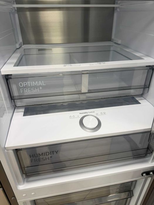 Хладилник с фризер SAMSUNG RL38A7B5BS9
