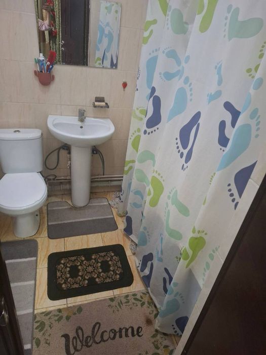 Qyliq massive 2 da 1 xonali uy oilaga