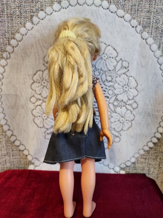 Красивая куколка с ресничками,с номером.