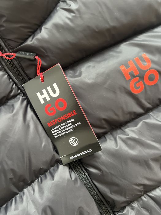 Vesta Hugo Boss,noua cu eticheta+o curea cadou la alegere!