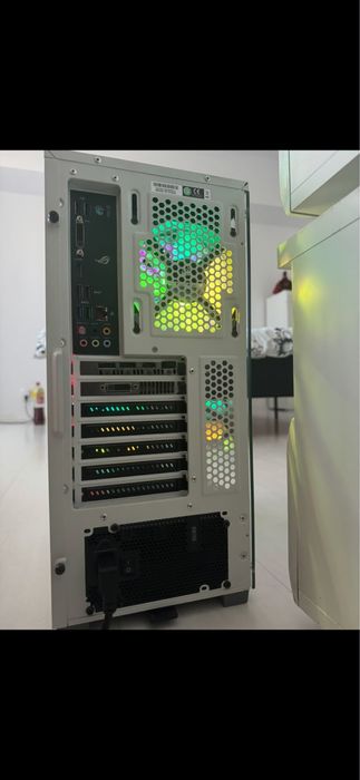 Vand PC Gaming i9-9900KF + GTX 1080 Ti ROG Strix + 32GB RAM RGB