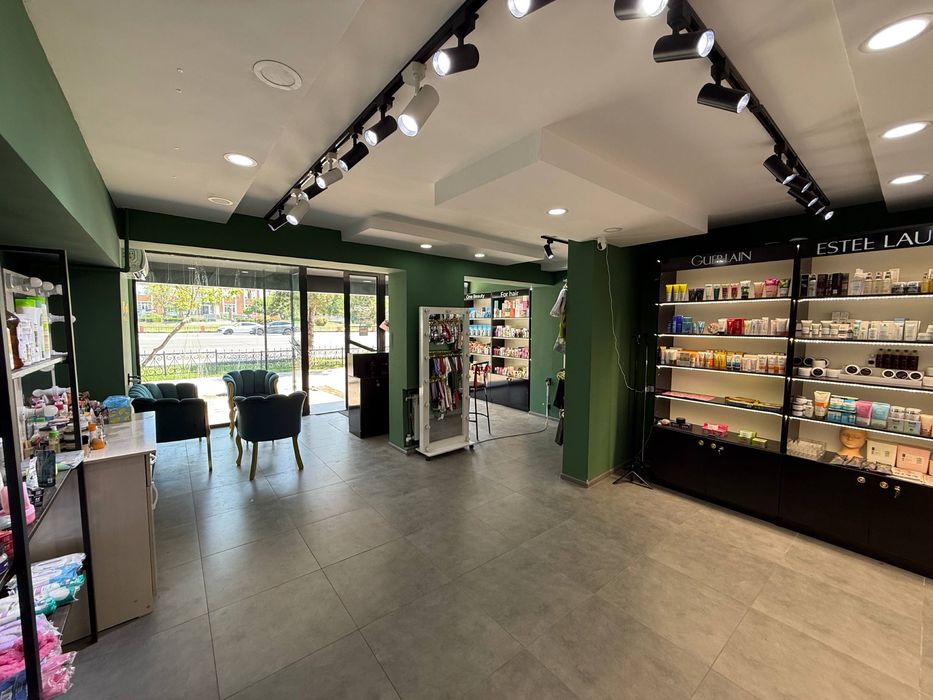 Аренда под бутик,аптека,магазин,офис и т.д ор: Алайский базар Ц-4