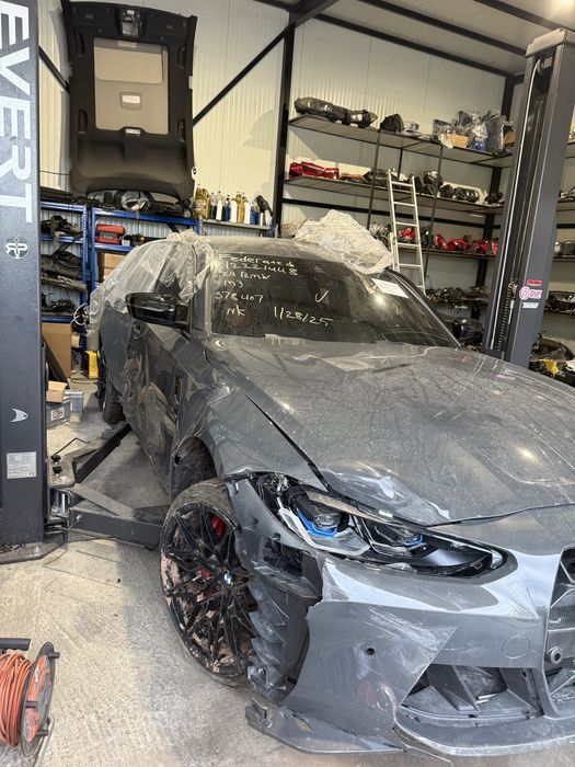 Bmw m3 g80 m4 g82  competition бмв м3 г80 компетишън карбон седалки