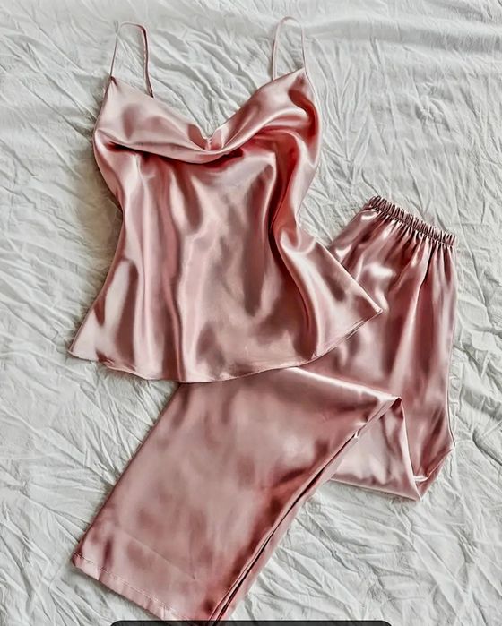 Pijama satin roz pudrat