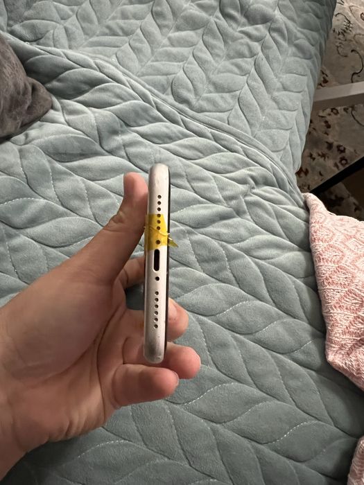 Iphone 11 64 гб на запчасти