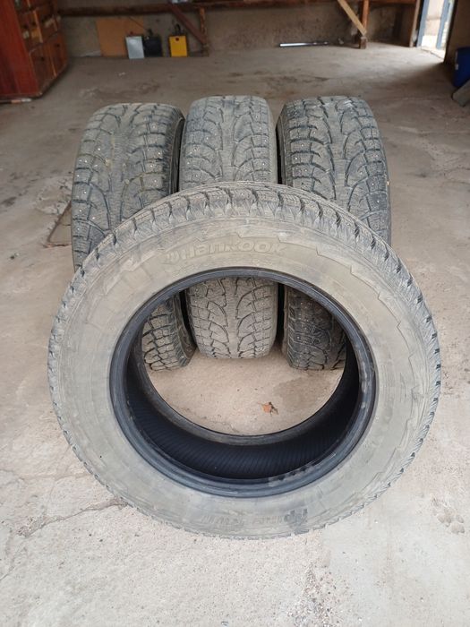 Продам Б/у Шины зимний