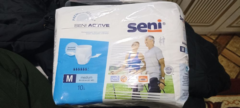 Памперс сотилади размери М  1пачкасида 10 та болади