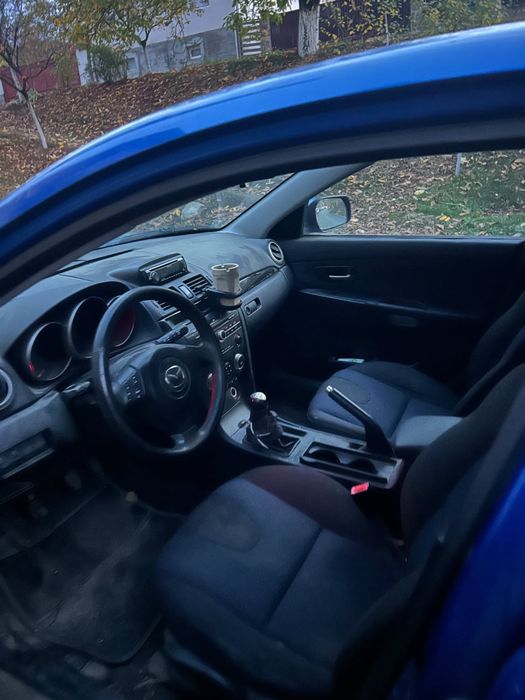 Mazda 3 2004 benzină, 700 € — imagine 3