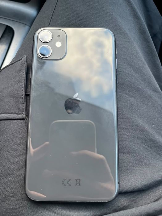 Iphone 11 в хорошем состоянии