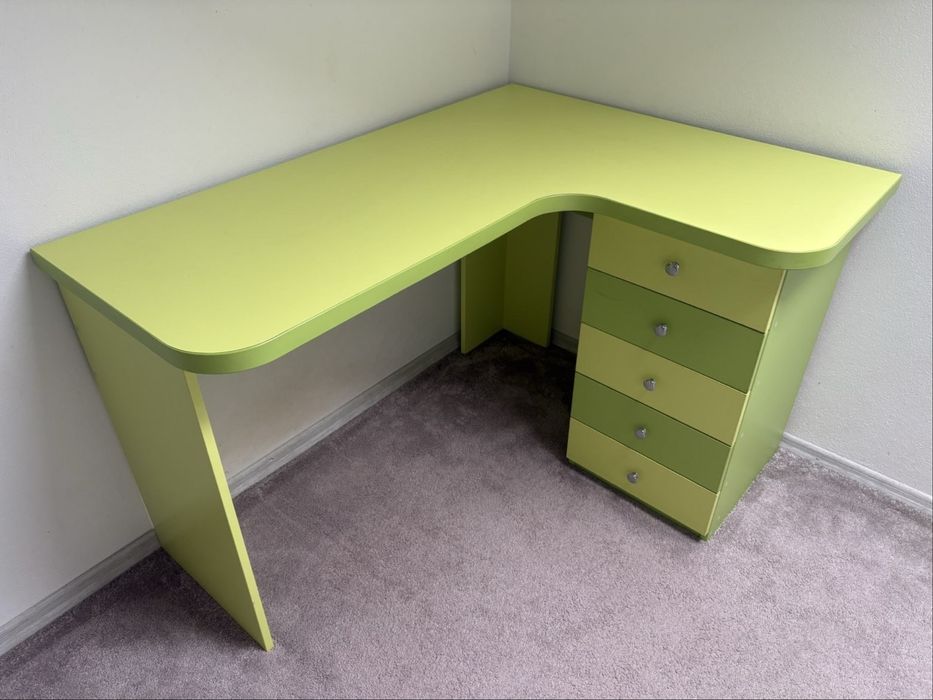 Birou ikea 2 modele-2 culori