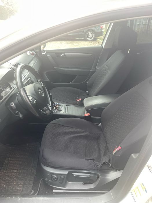 Volkswagen Passat B7 2011 2.0TDI