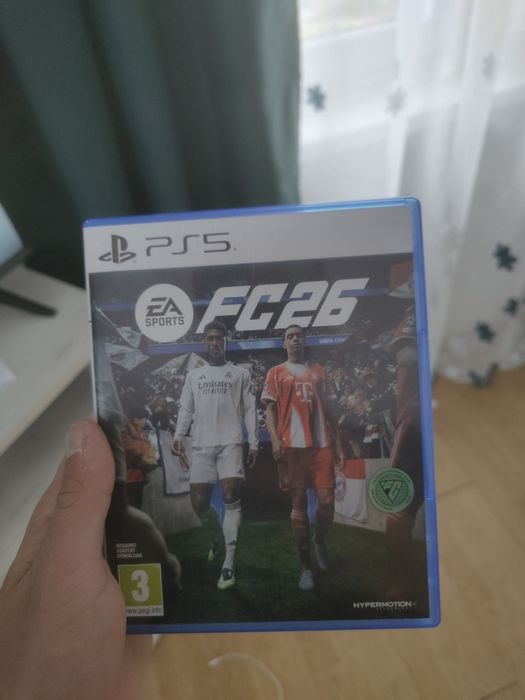 Ps 5 slim + fc 26 , conditie foarte buna