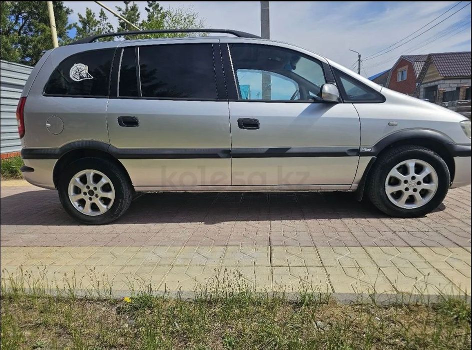 Продам Opel Zafira