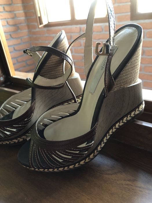 Босоножки на платформе