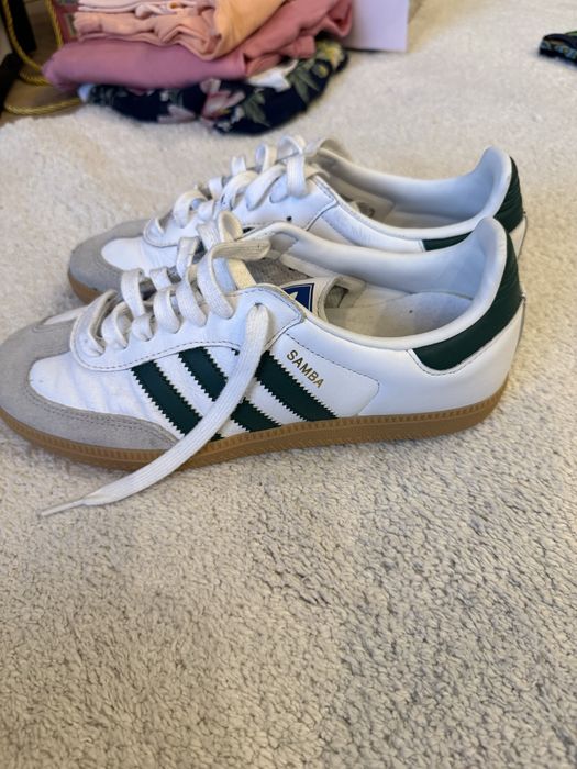 Маратонки adidas 40,2/3