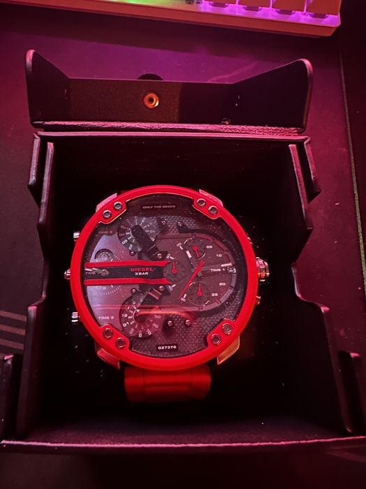 Часовник diesel dz7370 Mr. Daddy 2.0