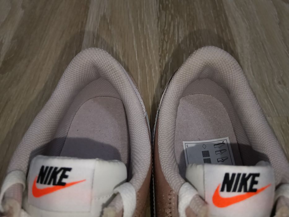 Adidași Nike Pacific mărimea 40