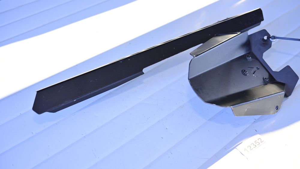 Aripa Aparatoare Roata Roata Spate Si Lant Yamaha MT09 2021 -