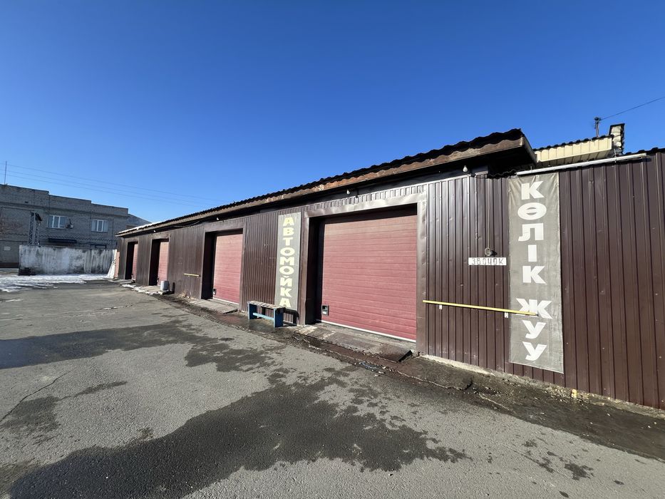 Сдам в аренду боксы 1000 кв/м