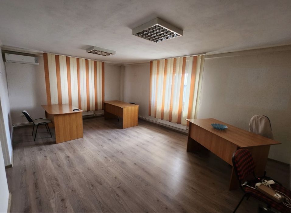 Spatiu de inchiriat P+1