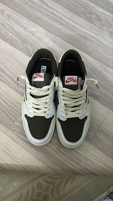 Nike Air Jordan 1 Low x Travis Scott "Reverse Mocha