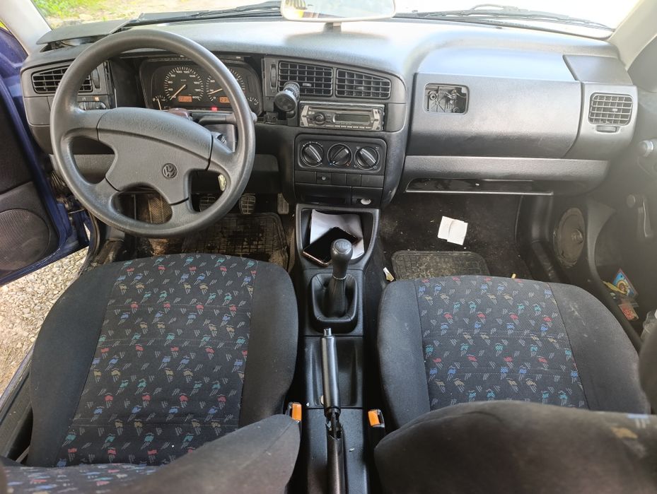 Vând golf 3 1.6 ABU