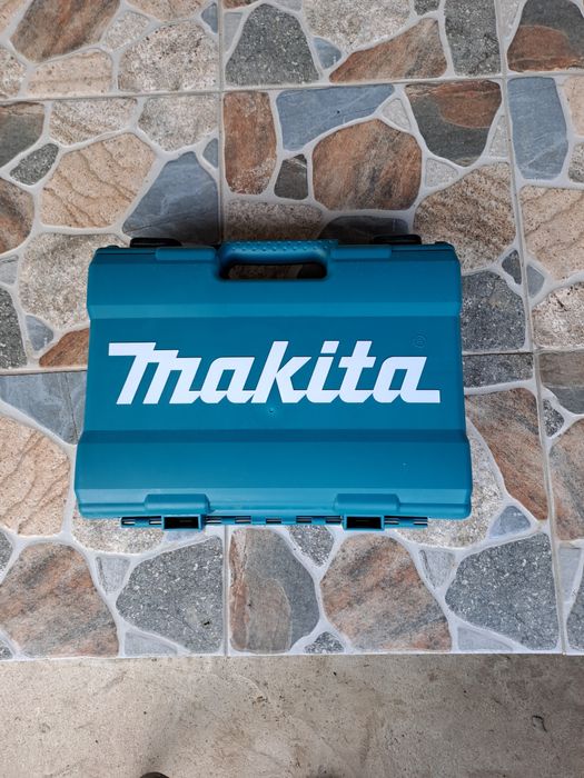 Bormașină Makita 12V