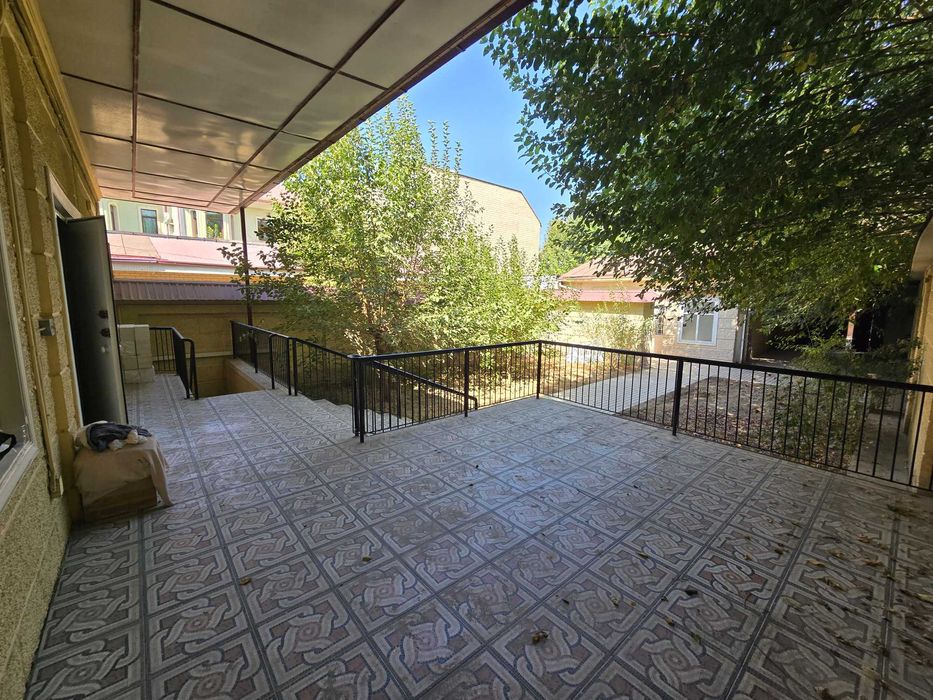 Сдается в аренду в центре города участок возможно под офис Ракатбоши