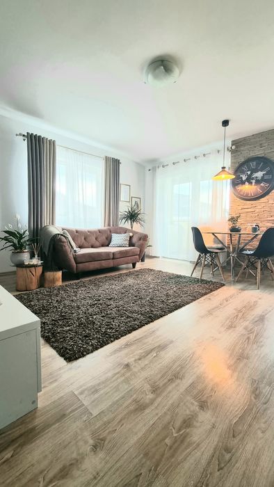 Apartament 3 camere modern, mobilat, parcare inclusă, 65 mp – Florești