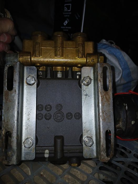 Помпа высокого давления карчерга