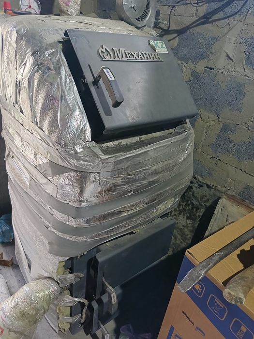 Продам срочно котель механик на 150 квм