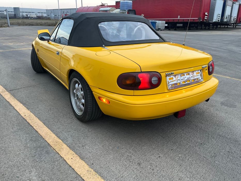 Mazda Mx-5 NA Sunracer
