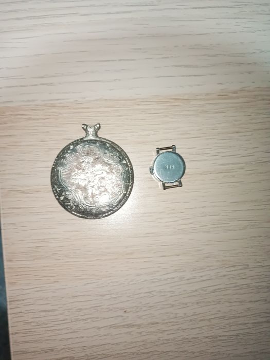 Продам часы механические