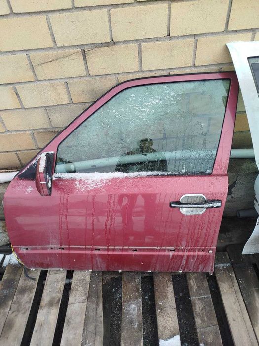 двери на мерседес 124