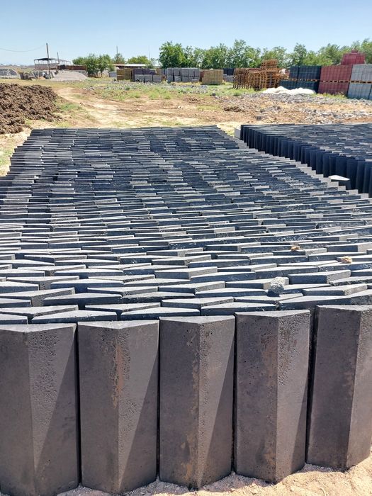 Шляпа козерог шлакоблокқа қоятын