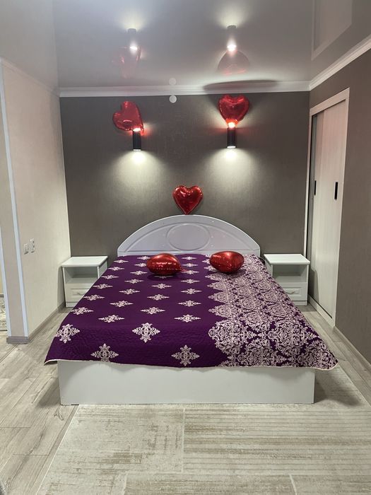 1 к центр часы, ночь 10000