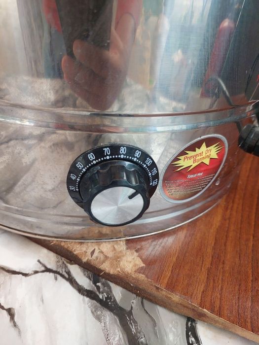 Samovar eleltriski