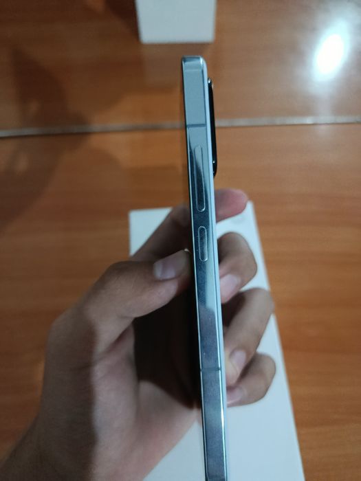 Xiaomi 13  идеал
